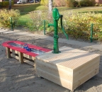 Wasserspielanlage - Planschtisch mit Pumpe zum Sandkasten